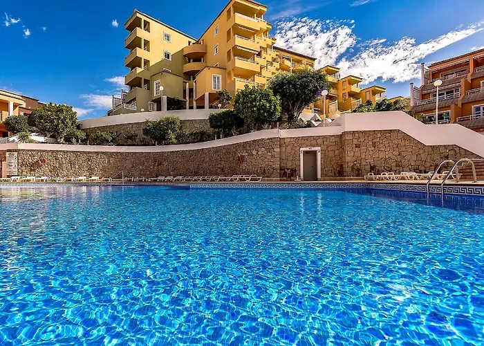 Beautiful Deluxe Apartment Sun And Sea